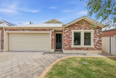 /international/au/7a-muscat-court-mildura-vic-152553340/