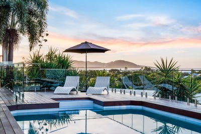 /international/au/25-gilbert-crescent-castle-hill-qld-148384312/?lang=id