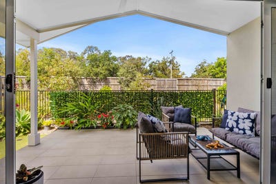 /international/au/246-2-20-island-view-drive-urangan-qld-152323804/