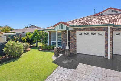 /international/au/1-62-topsail-circuit-banksia-beach-qld-150676564/