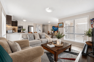 /international/au/3-16-rivett-street-south-toowoomba-qld-150792692/