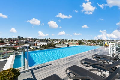/international/au/103-8-bank-street-west-end-qld-148339092/