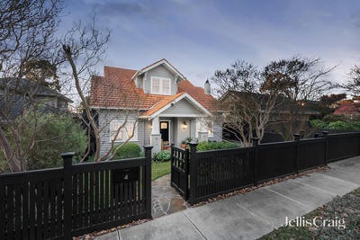 /international/au/4-blenheim-avenue-mont-albert-vic-148578356/