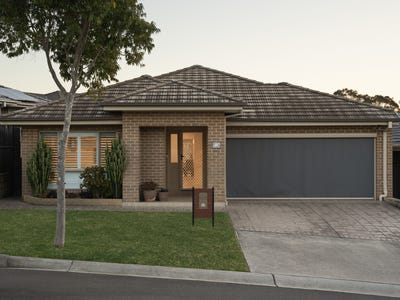 /international/au/153-robey-avenue-middleton-grange-nsw-148461312/