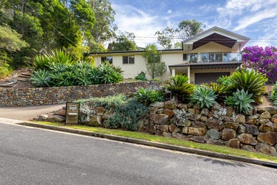 /international/au/16-beverley-street-merimbula-nsw-151025172/