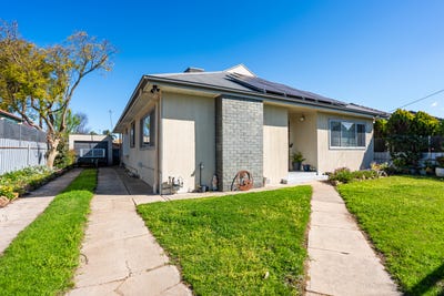 /international/au/427-union-road-north-albury-nsw-152401492/