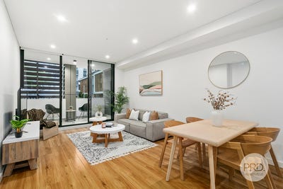 /international/au/g04-79-regent-street-kogarah-nsw-148450432/