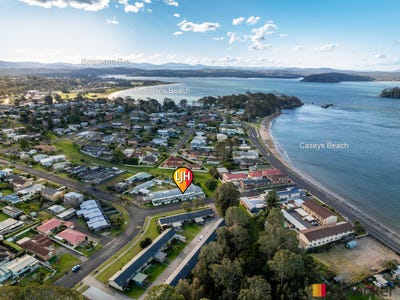 /international/au/3-17-19-peter-crescent-batehaven-nsw-151271640/