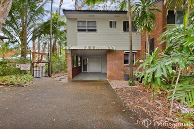 /international/au/29-26-bourke-street-blacks-beach-qld-151022976/