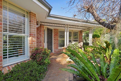 /international/au/28-old-sackville-road-wilberforce-nsw-148408356/