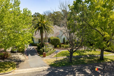 /international/au/16-durville-crescent-griffith-act-152638404/