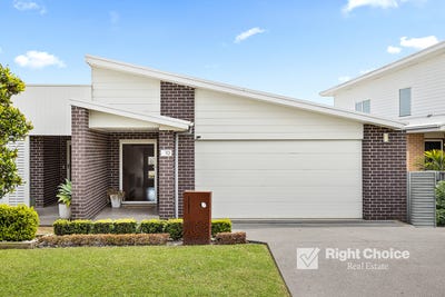 /international/au/10-foster-road-flinders-nsw-152597028/