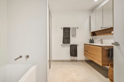 /international/au/18-24-clifton-drive-sorell-tas-150595124/