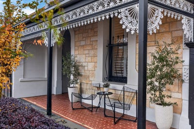 /international/au/41-gordon-street-glenelg-sa-151390672/