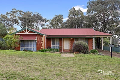 /international/au/14-wirrana-street-quarry-hill-vic-151456724/