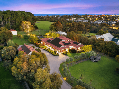 /international/au/7-jetti-lane-torquay-vic-152641748/