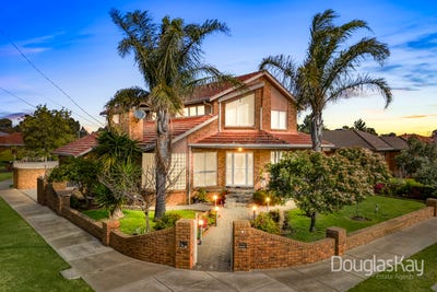 /international/au/1-merrivale-avenue-sunshine-west-vic-152311932/