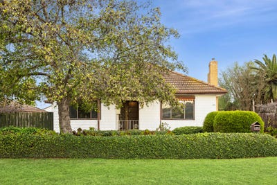 /international/au/24-station-lake-road-lara-vic-151539560/