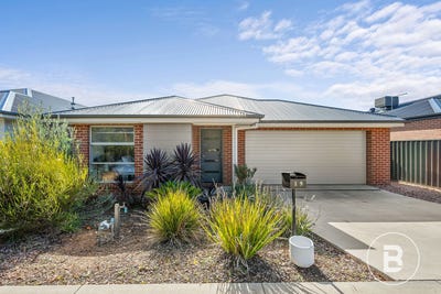 /international/au/19-tarrnook-drive-strathfieldsaye-vic-151323268/