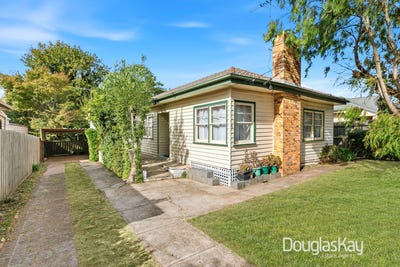 /international/au/8-alfred-street-sunshine-vic-151106708/