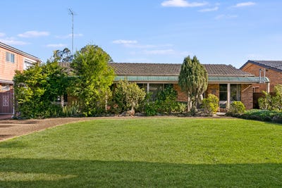 /international/au/90-wendy-avenue-georges-hall-nsw-148461640/?lang=en