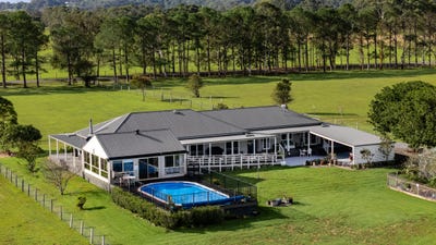/international/au/700-manning-point-road-oxley-island-nsw-700408588/