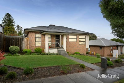 /international/au/1-26-marlow-street-mooroolbark-vic-151443272/