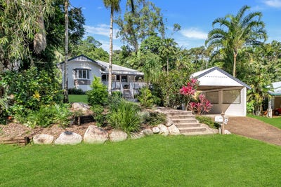 /international/au/32-mackey-close-brinsmead-qld-151439560/