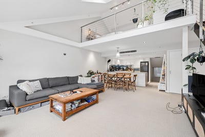 /international/au/537-6-cowper-wharf-roadway-woolloomooloo-nsw-152303520/