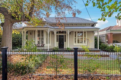 /international/au/56-webster-street-ballarat-central-vic-151150588/