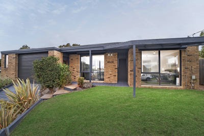 /international/au/6-bolton-court-langwarrin-vic-151149668/