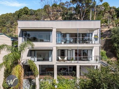 /international/au/9-wheal-watkins-street-glen-osmond-sa-150693920/