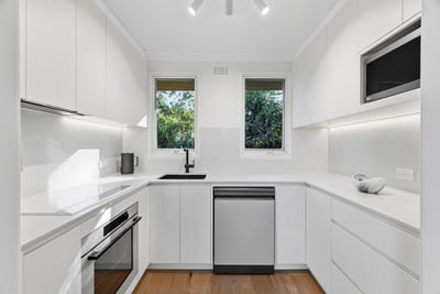 /international/au/9-mulga-place-macquarie-fields-nsw-151166832/