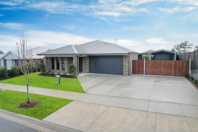 /international/au/13-silky-drive-warragul-vic-148371932/