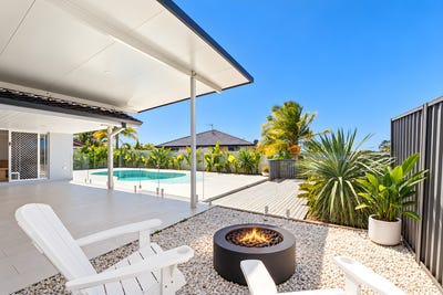 /international/au/14-macallan-street-merrimac-qld-152460828/
