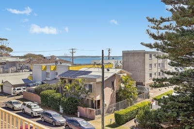 /international/au/2-2-lillian-street-shoal-bay-nsw-150817952/