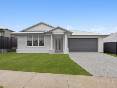 /international/au/17-valley-mews-deebing-heights-qld-151472580/