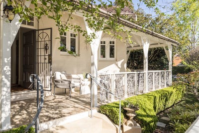 /international/au/17-wolger-road-mosman-nsw-152575732/