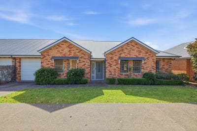 /international/au/7-emu-parade-thirlmere-nsw-151156848/