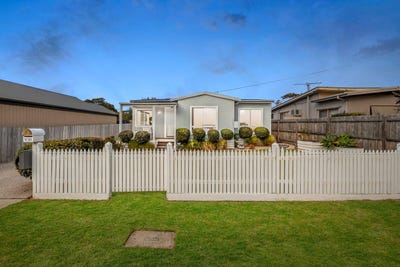 /international/au/1-31-adams-avenue-rosebud-vic-152061040/
