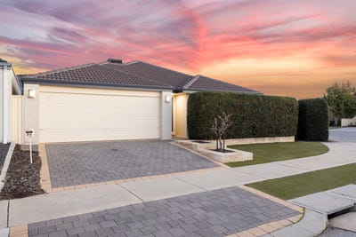 /international/au/23-merrigig-way-pearsall-wa-151533184/