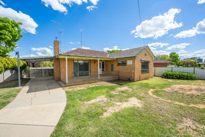 /international/au/16-parker-street-shepparton-vic-152685600/