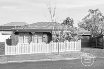 /international/au/1-chisholm-street-aberfeldie-vic-151501672/