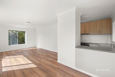 /international/au/1-335-churchill-avenue-sandy-bay-tas-151117600/