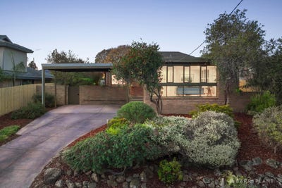 /international/au/14-duckett-street-doncaster-east-vic-151217860/