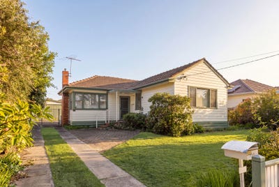 /international/au/19-ross-street-huntingdale-vic-152584276/