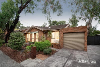 /international/au/4-36-station-road-montmorency-vic-151131884/