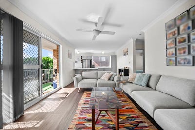 /international/au/5-29-hopetoun-street-ascot-qld-151450012/