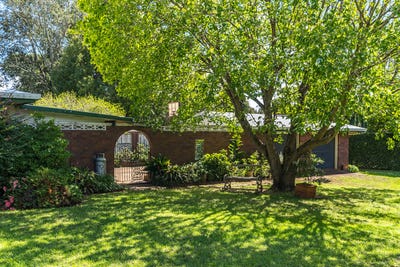 /international/au/8-kuhls-road-highfields-qld-151064984/