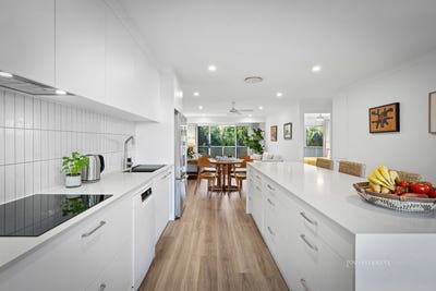 /international/au/1-20-oriole-avenue-peregian-beach-qld-148425864/